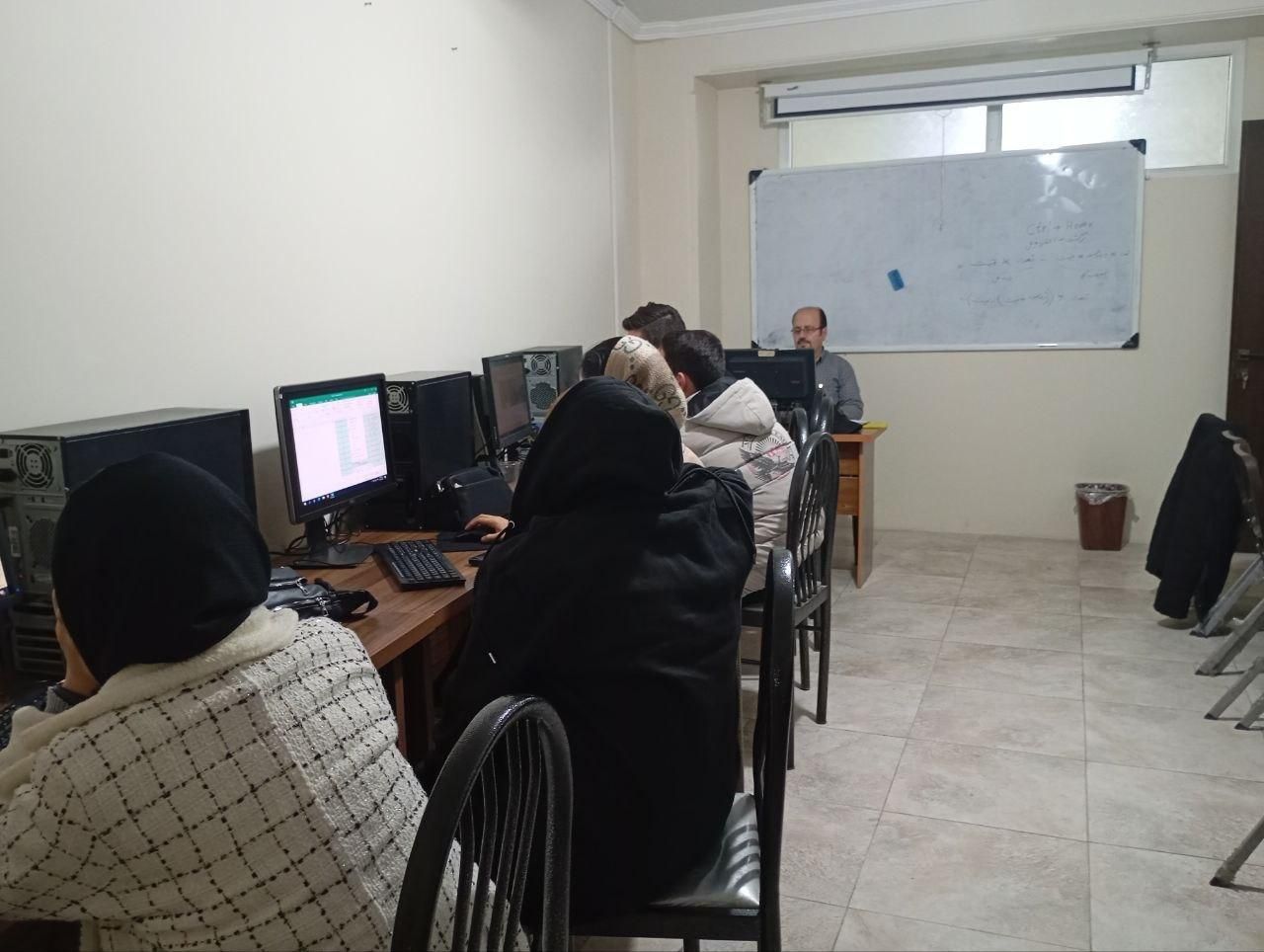 30 سوال حسابدار مقدماتی فنی حرفه ای اواری با پاسخ